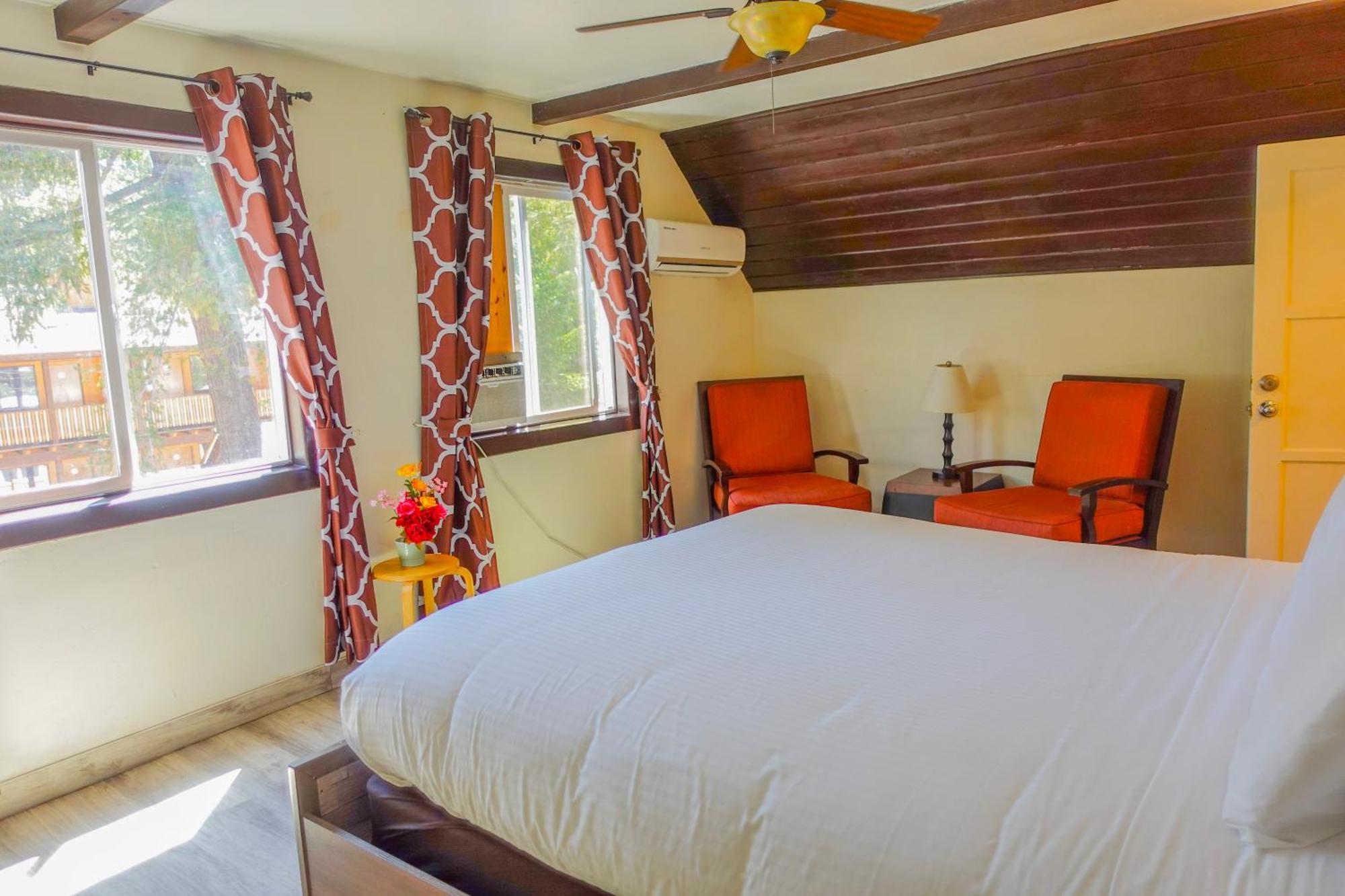 Sleepy Hollow Cabins And Hotel Crestline Esterno foto