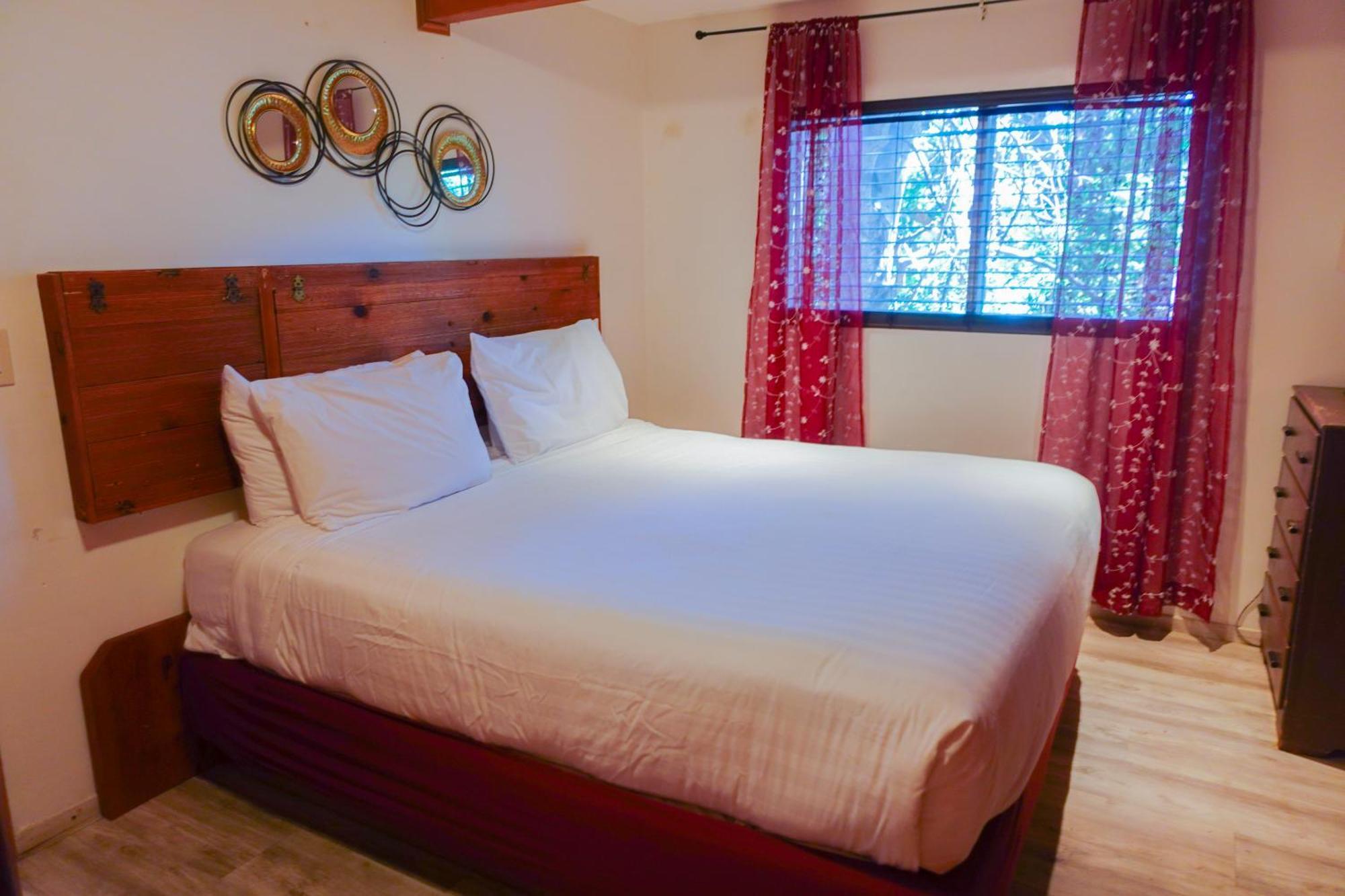 Sleepy Hollow Cabins And Hotel Crestline Esterno foto